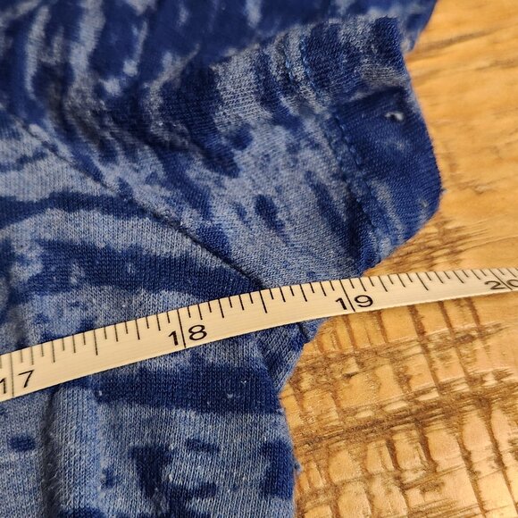 Def Leppard Women's Concert T-Shirt 2015 Pour Some Sugar On Me - Picture 6 of 12